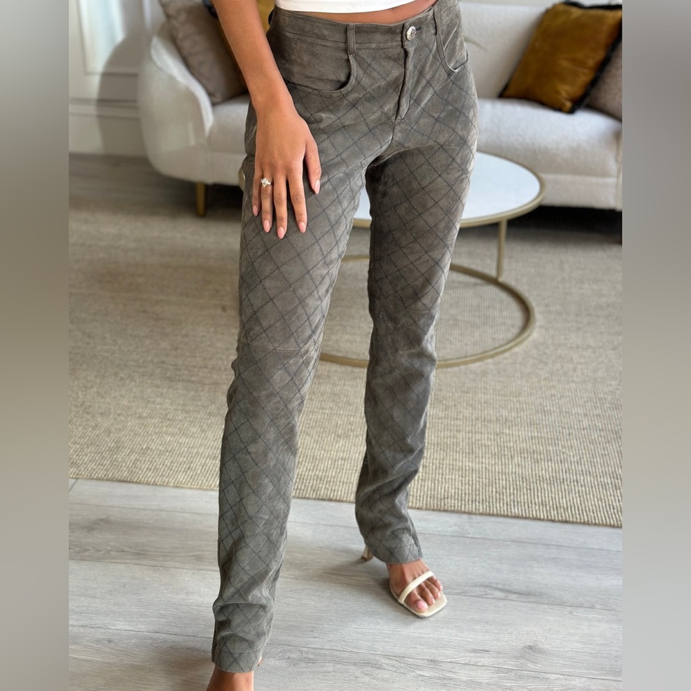 Chanel Grey Suede Slim Trousers with Navy Diamond Stitch Size FR 38